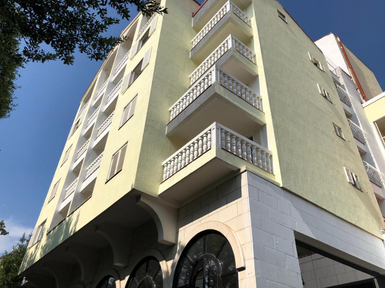 Hotel Park Crikvenica Luaran gambar