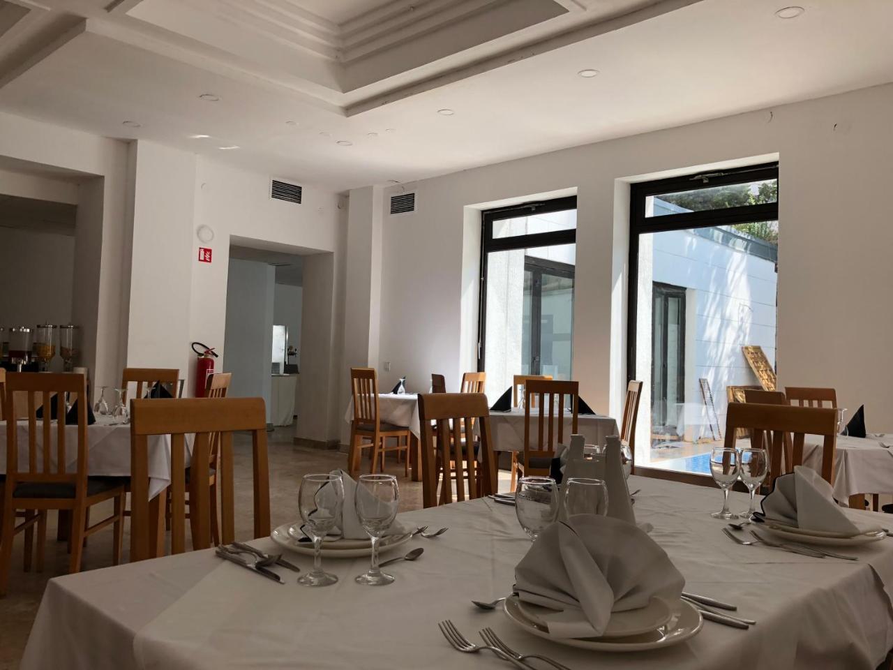Hotel Park Crikvenica Luaran gambar