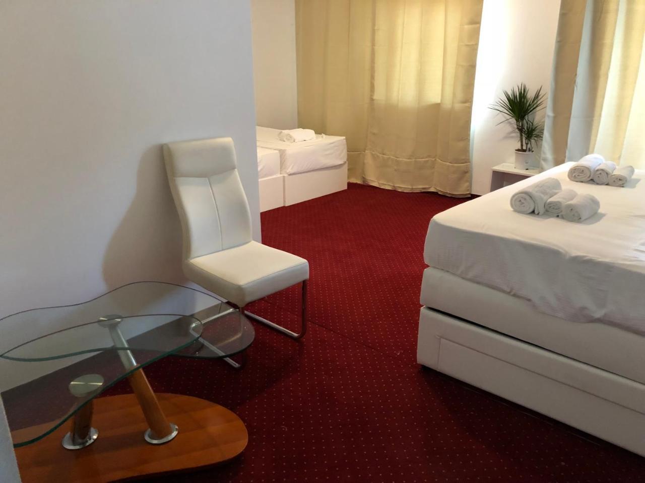 Hotel Park Crikvenica Luaran gambar